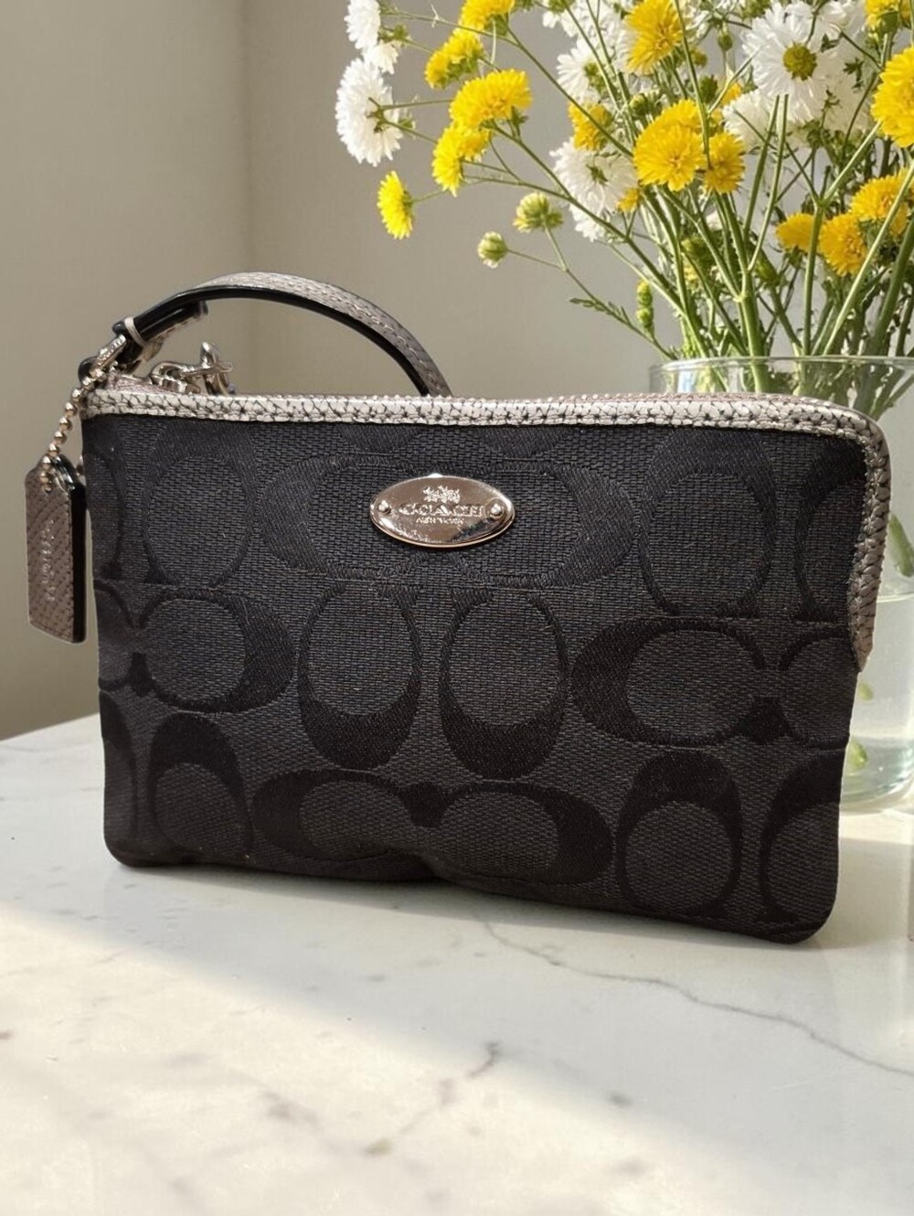 Coach Signature Corner Zip Wristlet